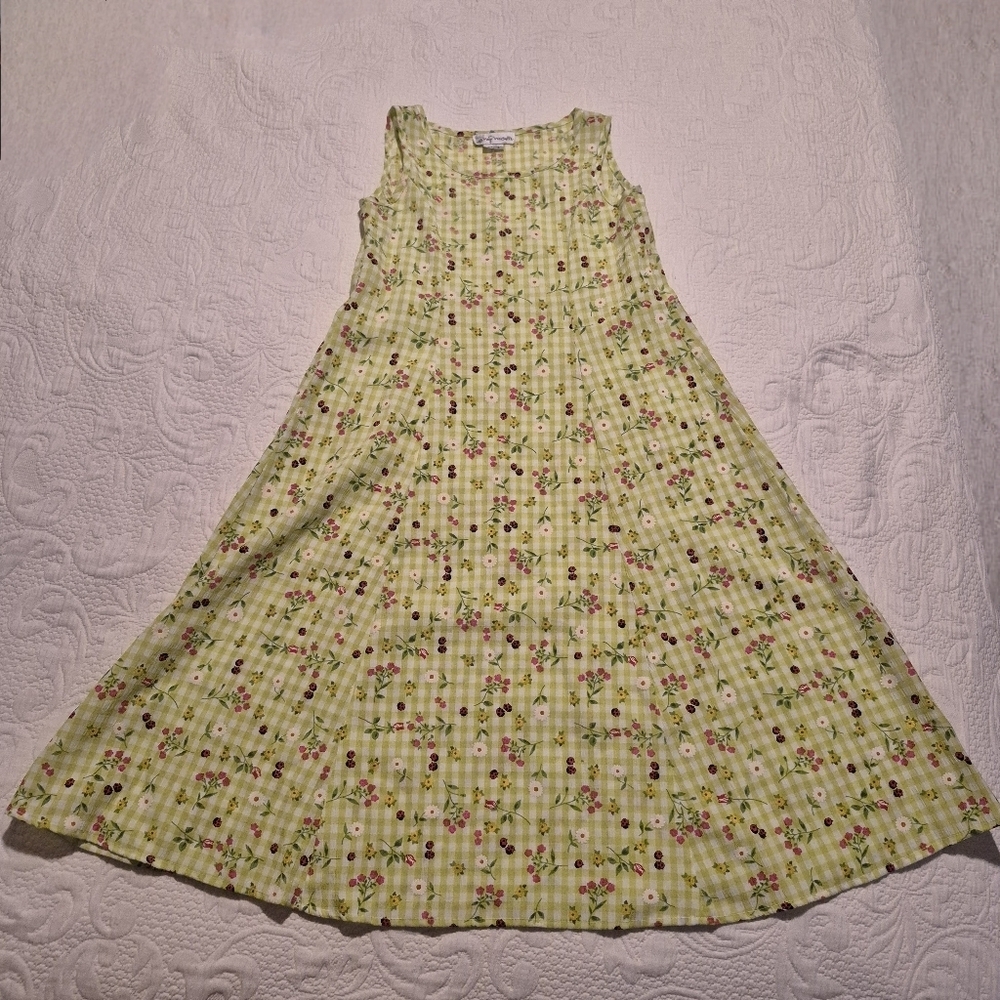 My Michelle girls size 8 green and white gingham with flowers & ladybugs Play
